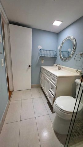 100 ASHBURY Road 206, Hollywood, FL 33024