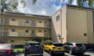 100 ASHBURY Road 206, Hollywood, FL 33024