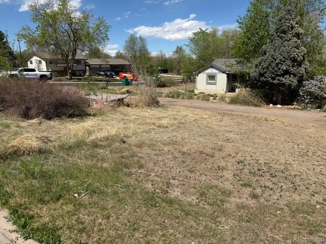 492 S Owens Street, Lakewood, CO 80226