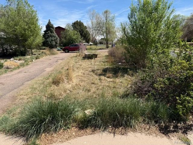 492 S Owens Street, Lakewood, CO 80226