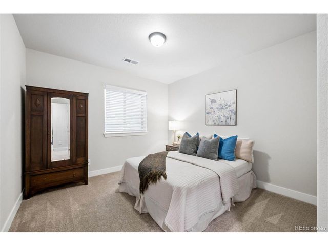 8749 S Quatar St, Aurora, CO 80016