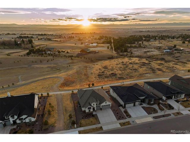 8749 S Quatar St, Aurora, CO 80016