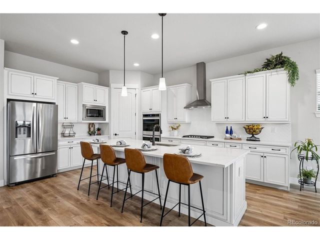 8749 S Quatar St, Aurora, CO 80016
