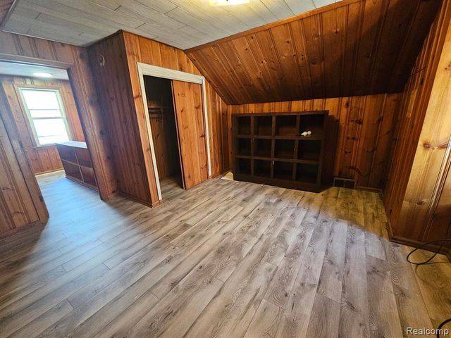 152 Highland Avenue, Clawson, MI 48017