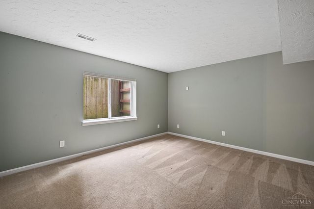 5252 Venetian Way, Hamilton Twp, OH 45152