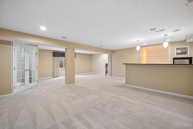 5252 Venetian Way, Hamilton Twp, OH 45152