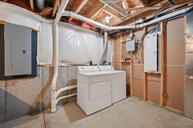 5252 Venetian Way, Hamilton Twp, OH 45152