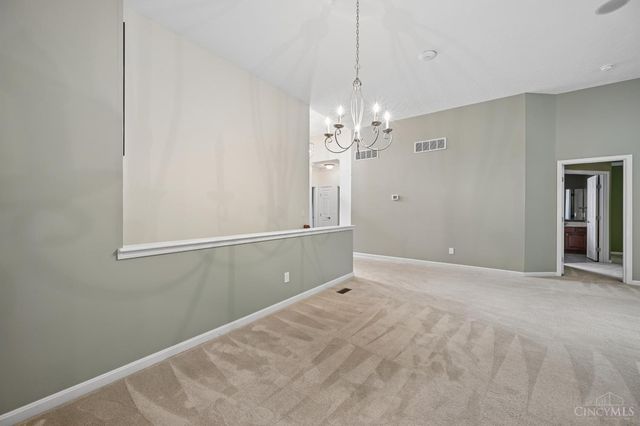 5252 Venetian Way, Hamilton Twp, OH 45152
