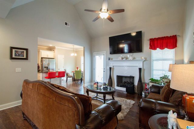 524 STERLING LAKES WAY, Helena, AL 35022