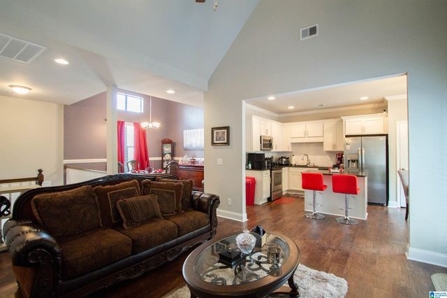 524 STERLING LAKES WAY, Helena, AL 35022