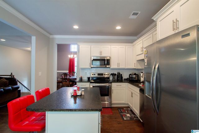 524 STERLING LAKES WAY, Helena, AL 35022