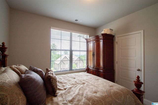 524 STERLING LAKES WAY, Helena, AL 35022