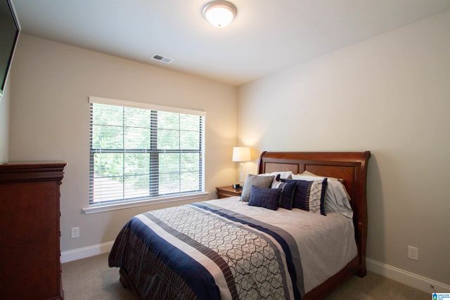 524 STERLING LAKES WAY, Helena, AL 35022