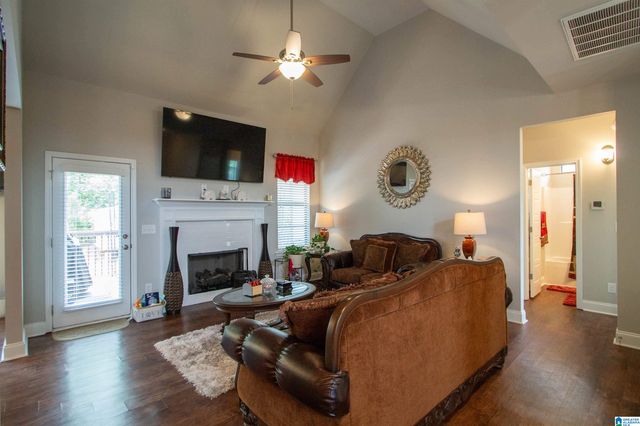 524 STERLING LAKES WAY, Helena, AL 35022