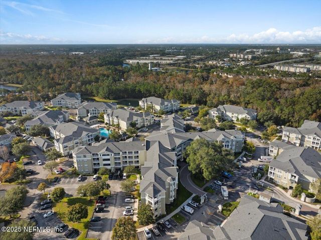 8290 GATE Parkway 516, Jacksonville, FL 32216