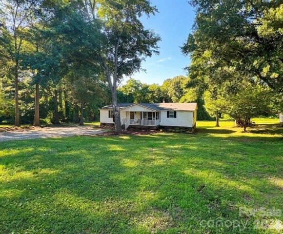 428 E Club Drive, Gastonia, NC 28054