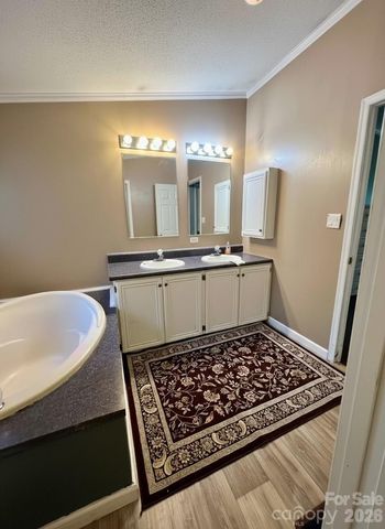 428 E Club Drive, Gastonia, NC 28054