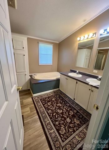 428 E Club Drive, Gastonia, NC 28054
