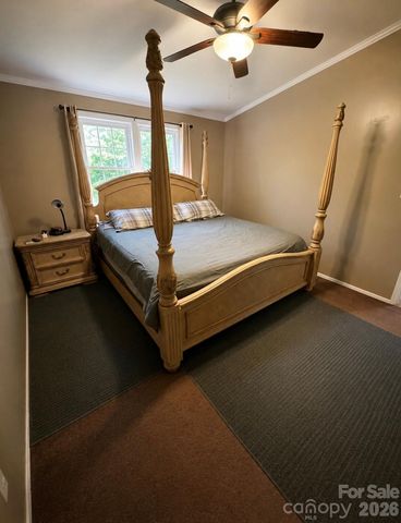 428 E Club Drive, Gastonia, NC 28054