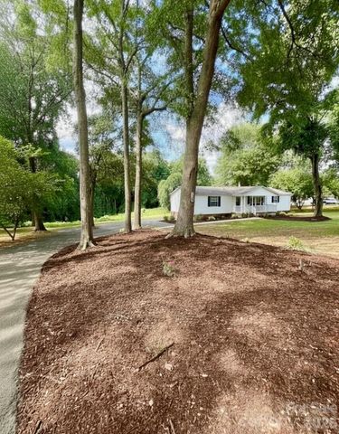 428 E Club Drive, Gastonia, NC 28054