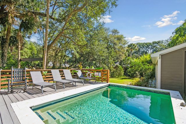 248 Forest Trail, Isle Of Palms, SC 29451