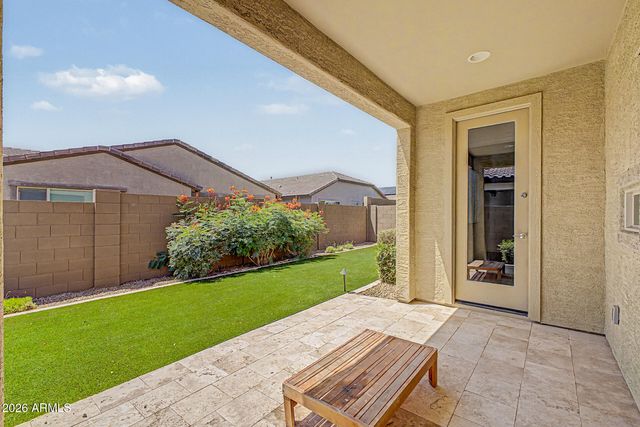 2732 S PROSPECTOR POINT Road, Apache Junction, AZ 85119