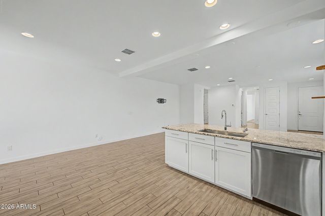 2732 S PROSPECTOR POINT Road, Apache Junction, AZ 85119