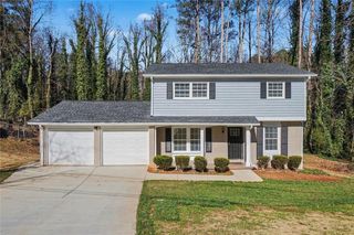 4220 Colony East Drive, Stone Mountain, GA 30083