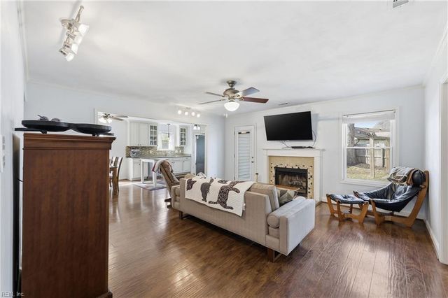 4932 Halwell DR, Virginia Beach, VA 23464