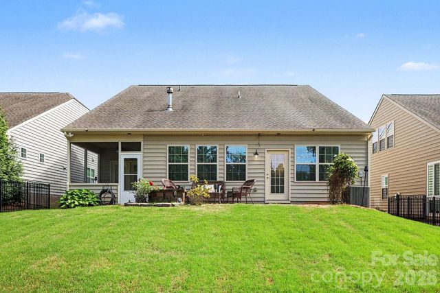 728 Bearcamp Way, Fort Mill, SC 29715