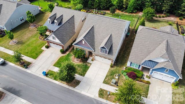 728 Bearcamp Way, Fort Mill, SC 29715