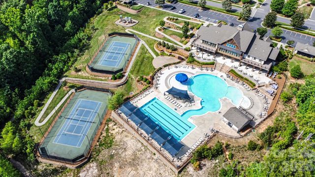 728 Bearcamp Way, Fort Mill, SC 29715