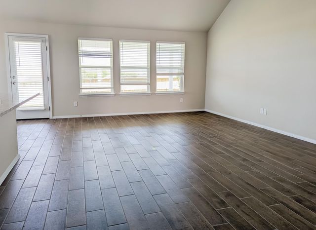 139 Spiny Lizard LN, San Marcos, TX 78666