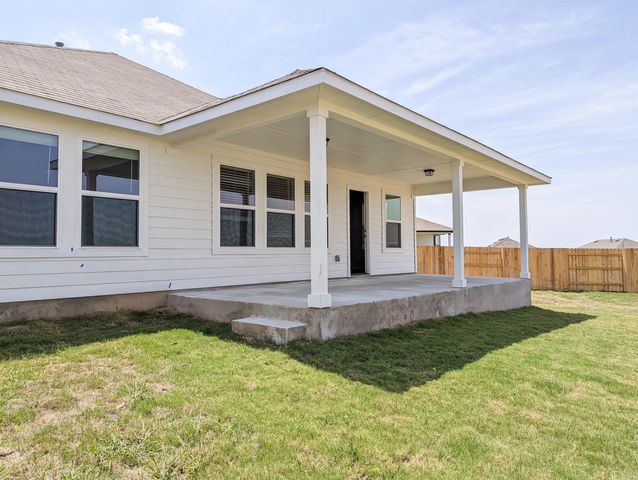 139 Spiny Lizard LN, San Marcos, TX 78666