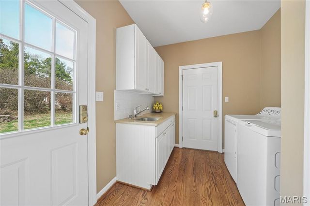 1059 Huthmaker Avenue, Kirkwood, MO 63122