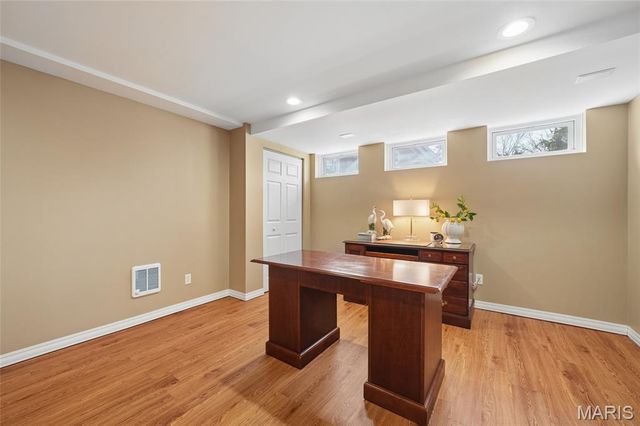 1059 Huthmaker Avenue, Kirkwood, MO 63122