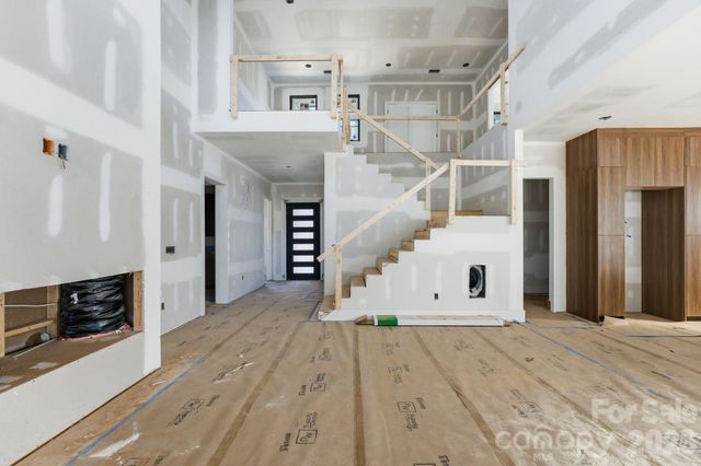 1427 N Sharon Amity Road, Charlotte, NC 28211