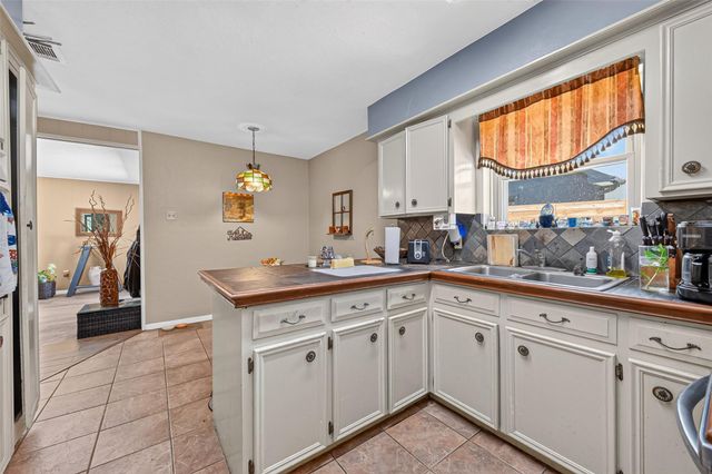 23847 Creek Wood Drive, Spring, TX 77389