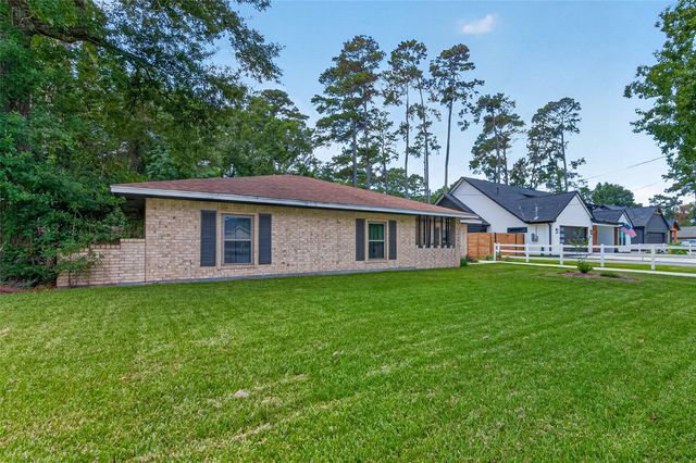23847 Creek Wood Drive, Spring, TX 77389