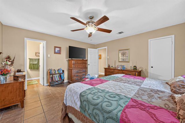 23847 Creek Wood Drive, Spring, TX 77389