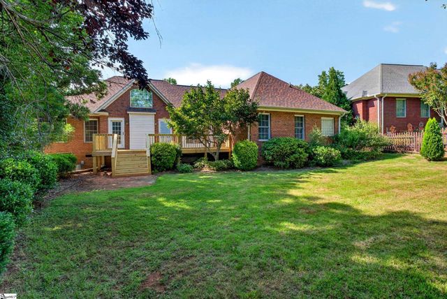 283 Rock Springs Drive, Spartanburg, SC 29301