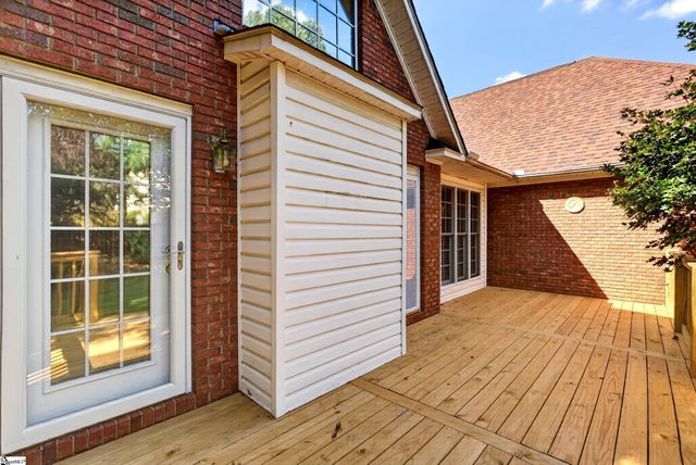 283 Rock Springs Drive, Spartanburg, SC 29301