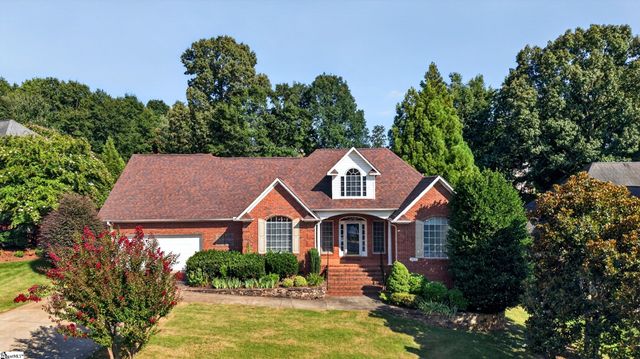 283 Rock Springs Drive, Spartanburg, SC 29301