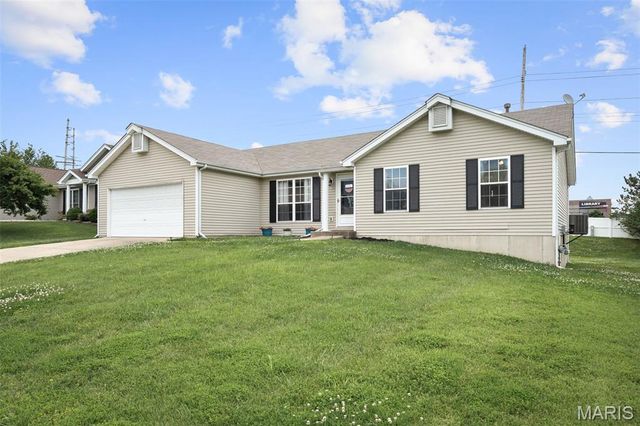 4 Royallbend Court, O'fallon, MO 63368