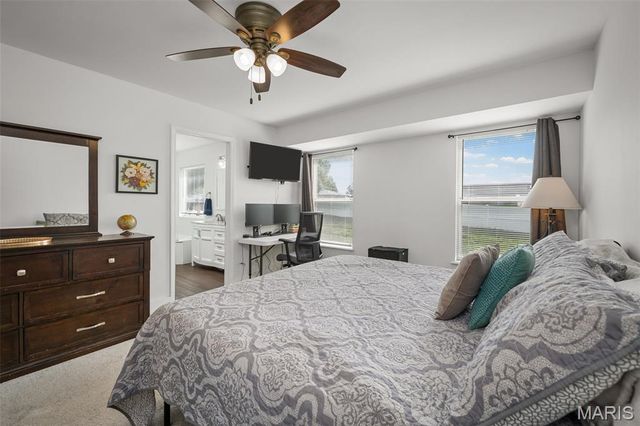 4 Royallbend Court, O'fallon, MO 63368