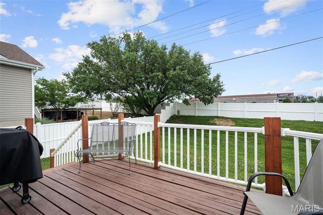 4 Royallbend Court, O'fallon, MO 63368