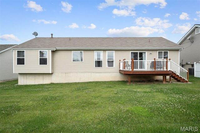 4 Royallbend Court, O'fallon, MO 63368