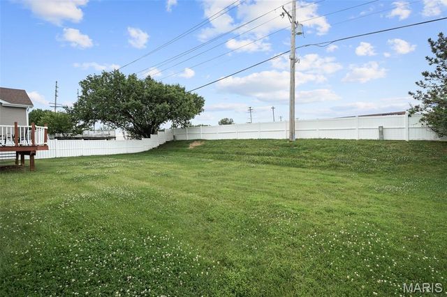 4 Royallbend Court, O'fallon, MO 63368
