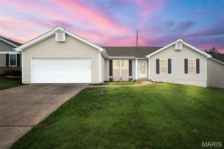 4 Royallbend Court, O'fallon, MO 63368
