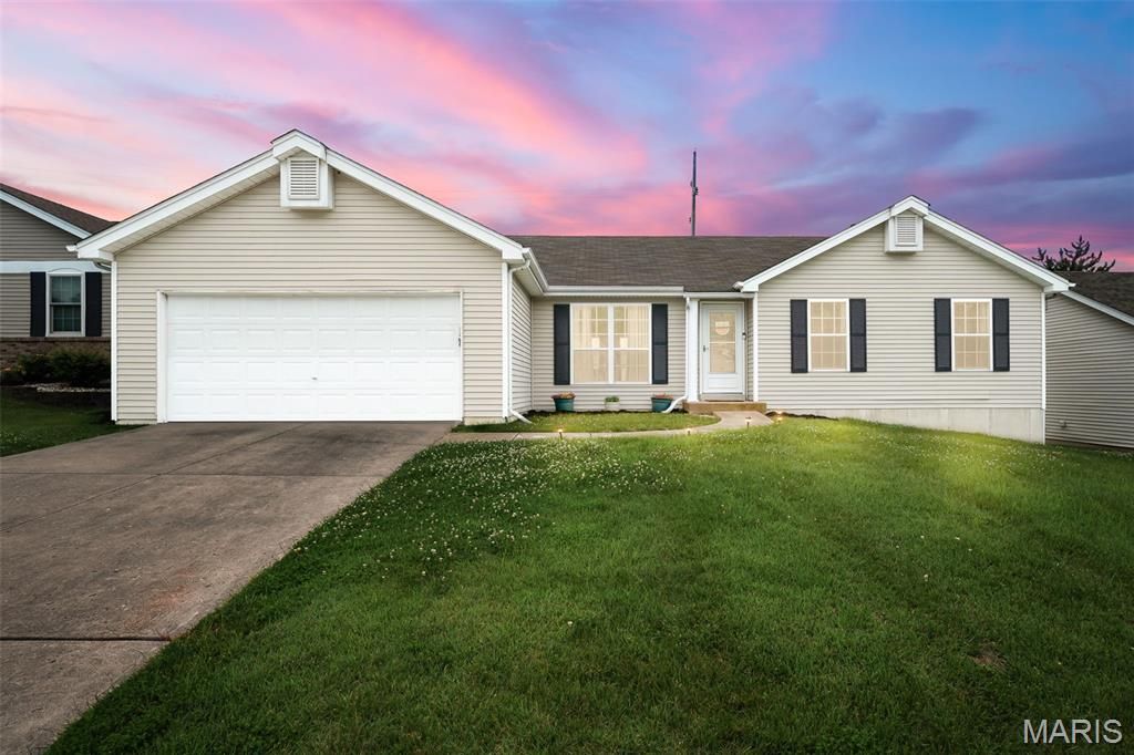 4 Royallbend Court, O'fallon, MO 63368